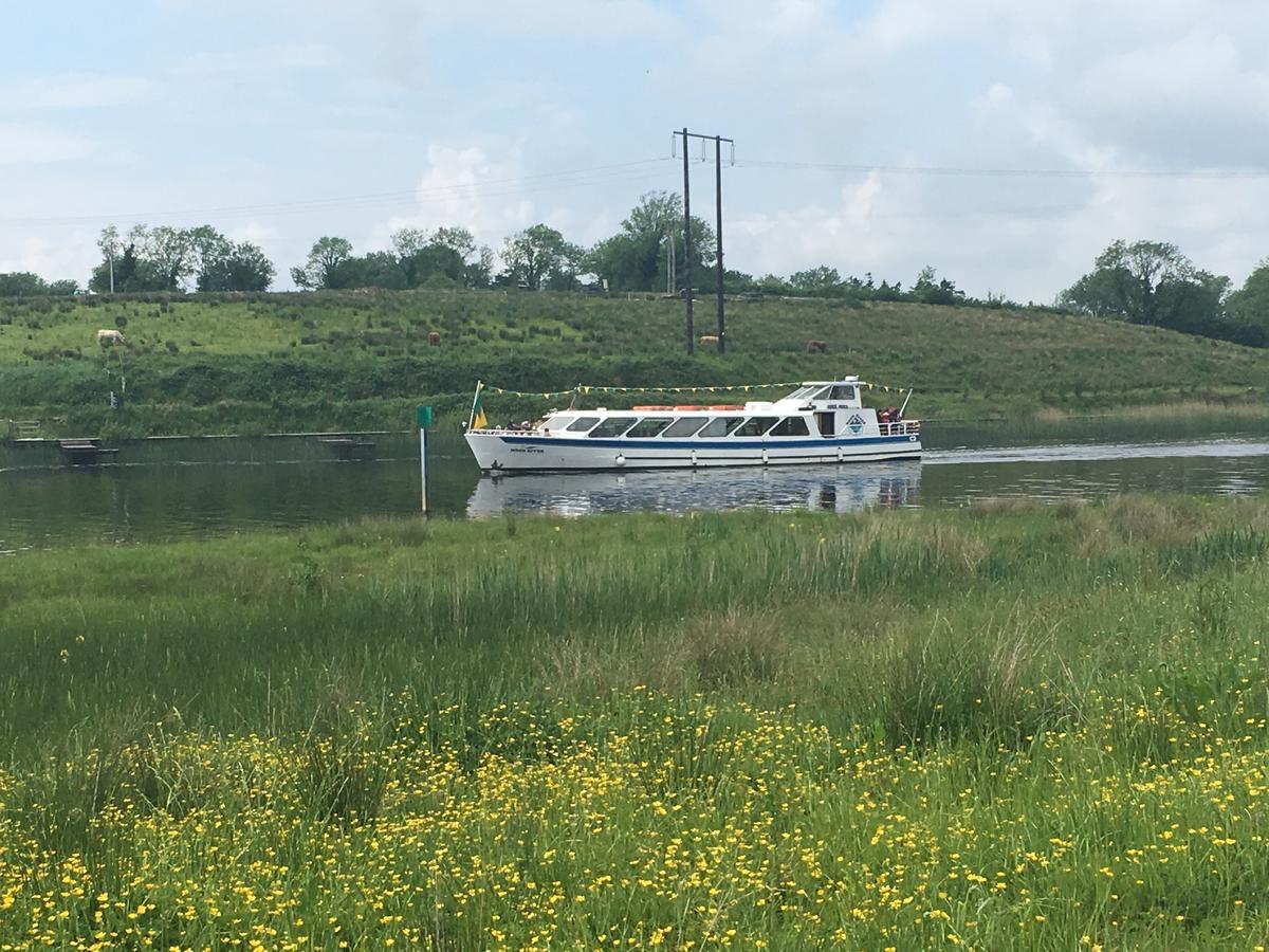 Bridge St Vacation Home County Leitrim エクステリア 写真